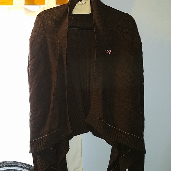 Asymmetrical sweater - Picture 1 of 3
